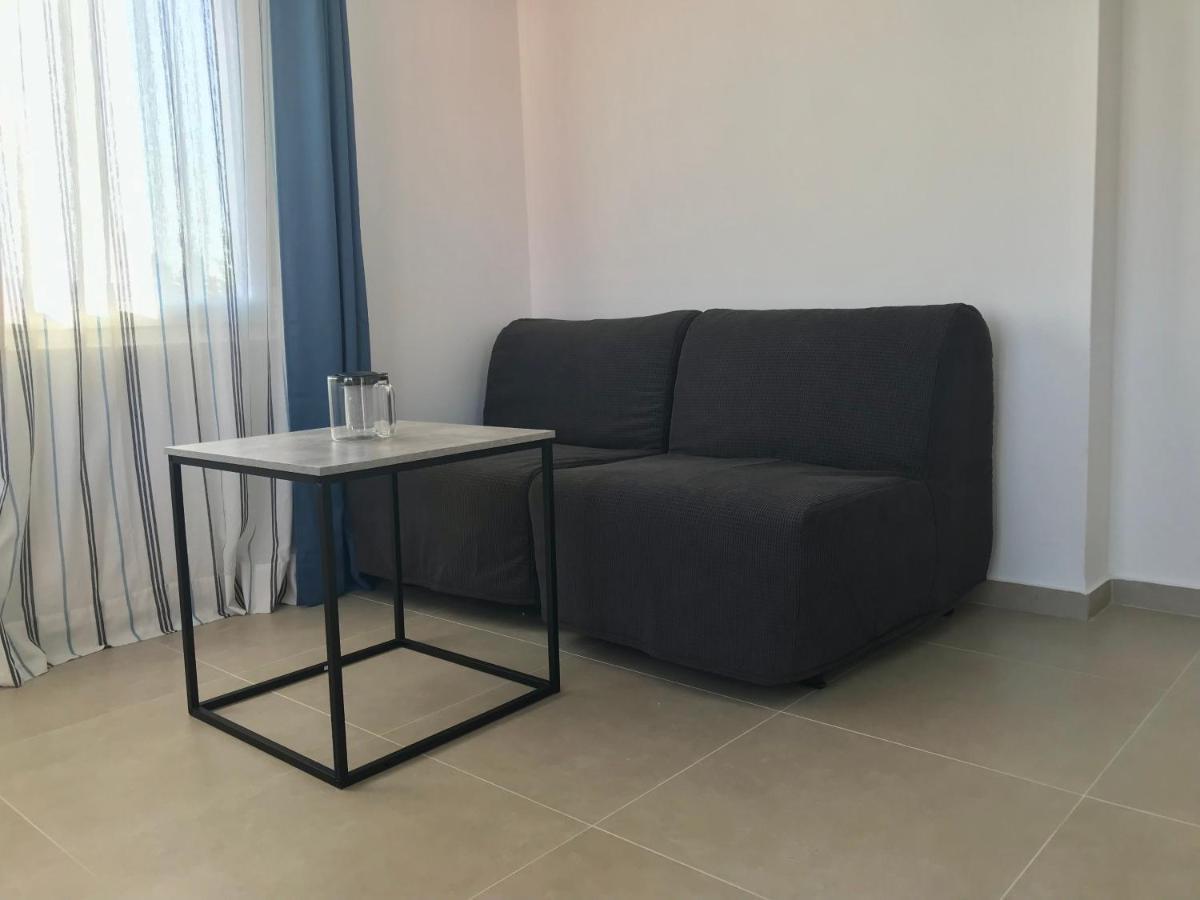 Guesthouse - Hotel California Novalja Luaran gambar